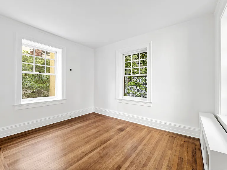 42 Monroe Pl #MAIN — Photo 14