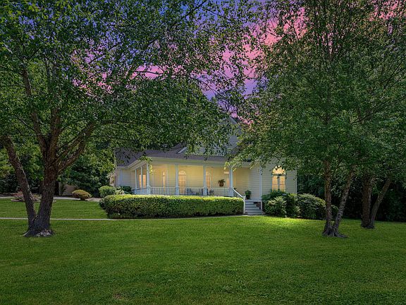 3rd image of 7716 Micklewaithe Ct