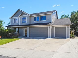 2484 SW 39th St, Redmond, OR 97756