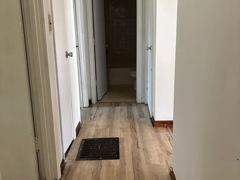 2621 Ravenswood Ct — Photo 14