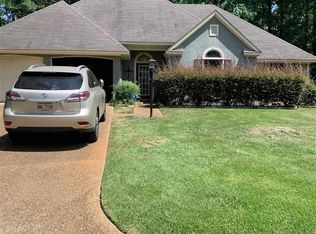 15 Christopher Ct, Jackson, MS 39212