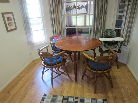 3rd image of 1311 Robinwood Dr