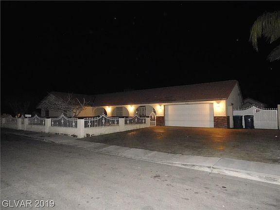3rd image of 4750 E Philadelphia Ave