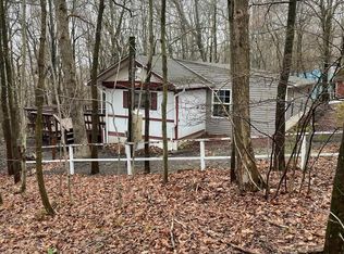 120 Sky Hawk Trl, Scotrun, PA 18355