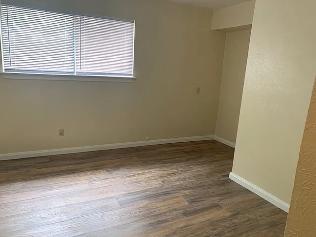 1221 Willow Wood Ct — Photo 16