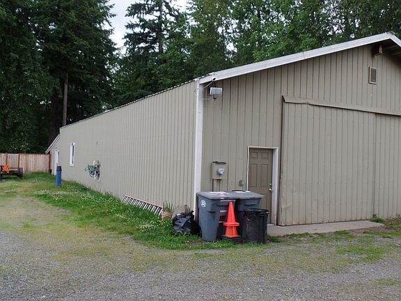 3rd image of 15518 66th Ave E