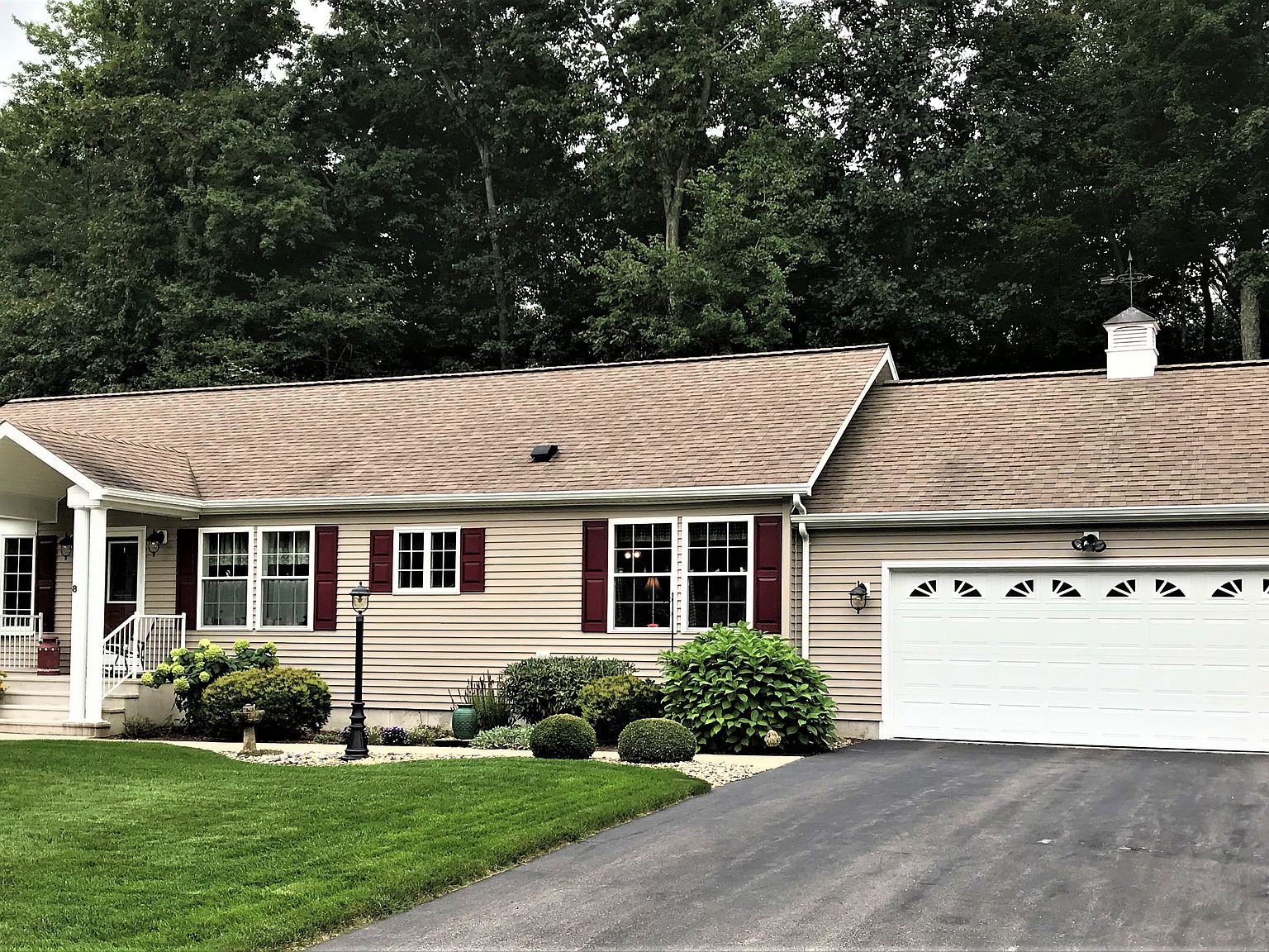 8 Paint Brush Path, Uncasville, CT 06382 Zillow