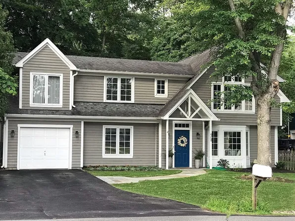 908 Glyndon St SE, Vienna, VA 22180