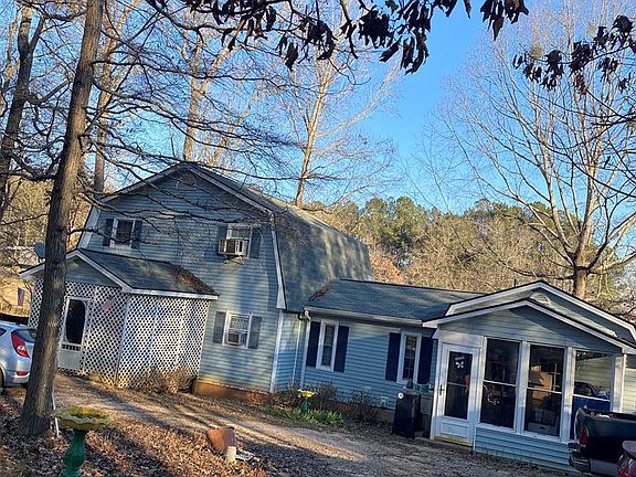 3rd image of 590 Rockville Springs Dr