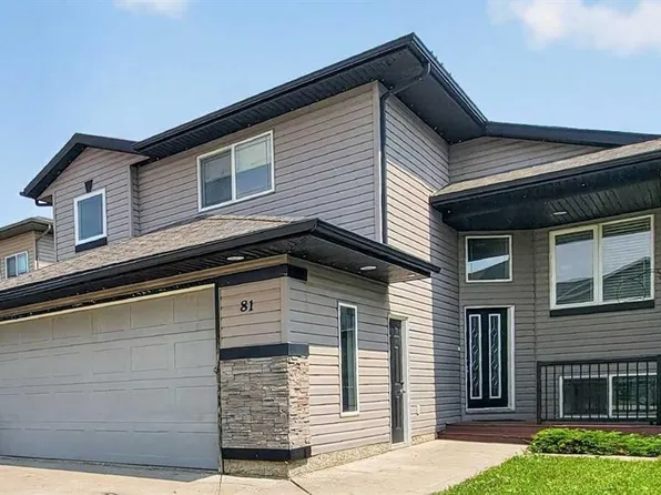 81 W Pinnacle Lake Dr, Grande Prairie, AB T8W 0A9