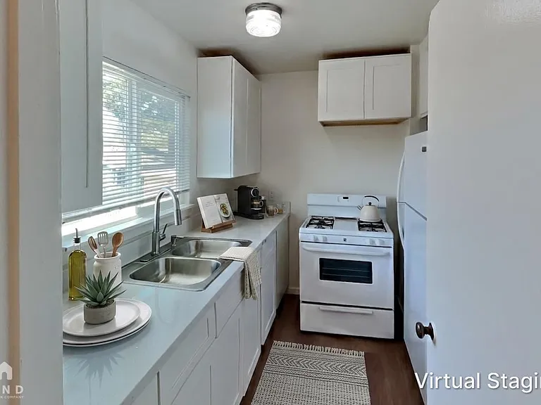 538 Madison Ave #4 — Photo 3