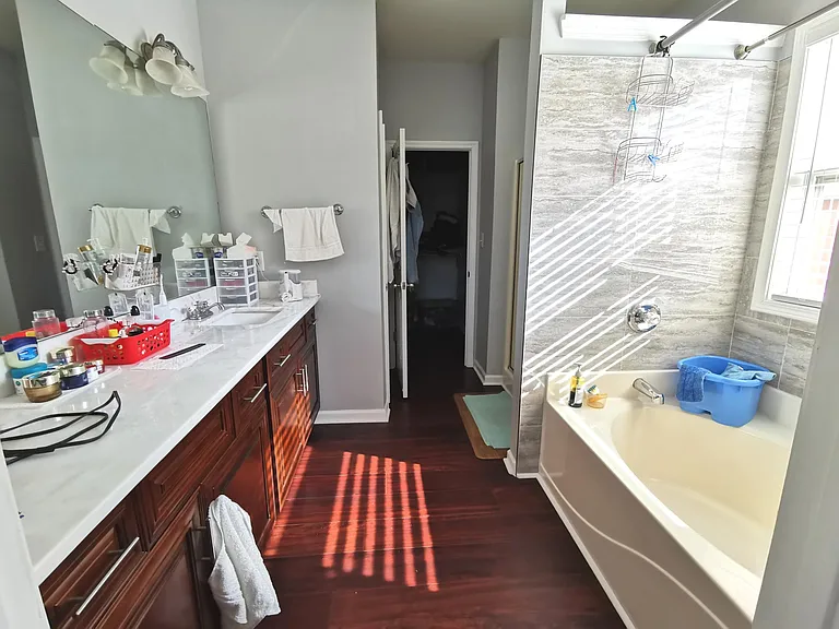 1913 Executive Dr — Photo 26