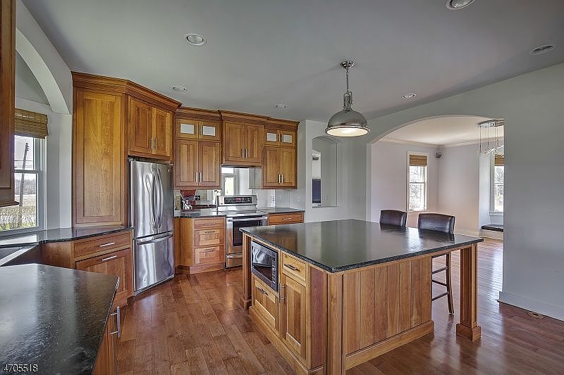325 Lamington Rd, Bedminster, NJ 07921 Zillow