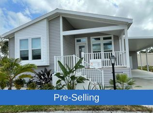 6817 41st Ave N #876, West Palm Beach, FL 33404