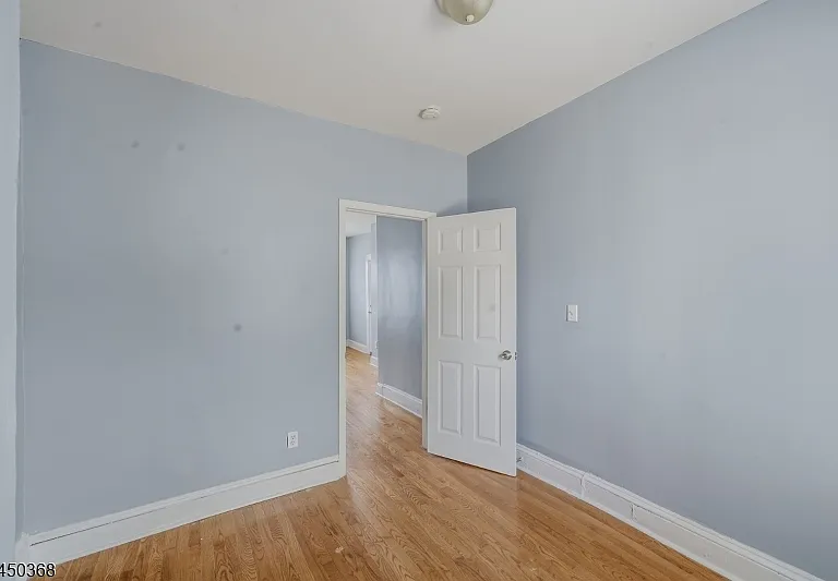 143 20th Ave #1 — Photo 12