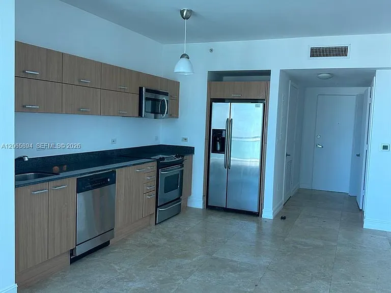 350 S Miami Ave #2913 — Photo 3