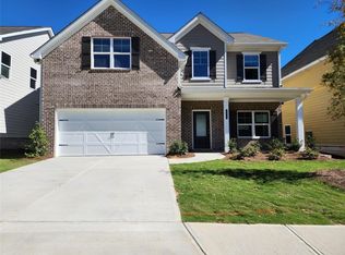 604 Clark Lake Estates Dr, Grayson, GA
