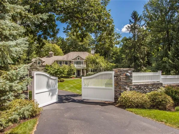 118 Hardscrabble Lake Dr, Chappaqua, NY 10514