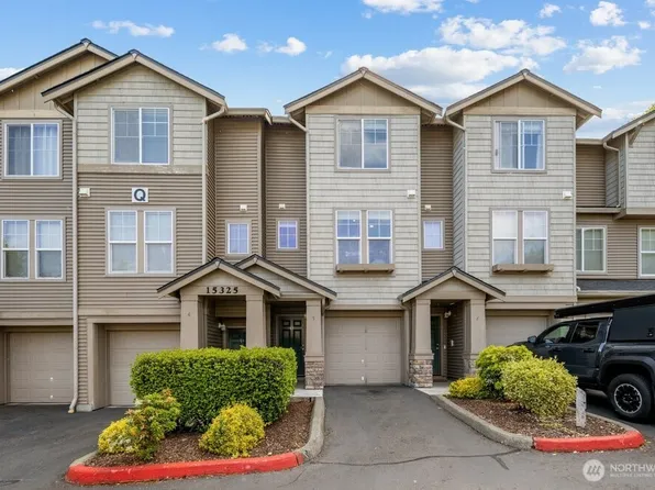 15325 SE 155th Place #Q5, Renton, WA 98058