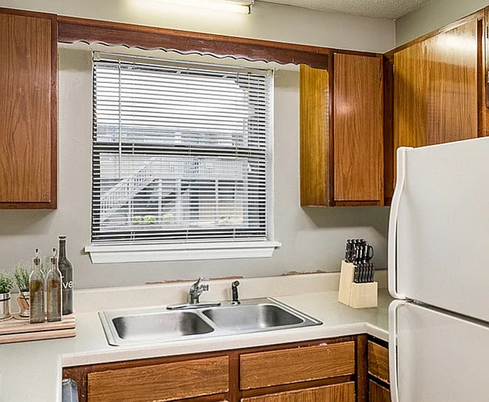 Kitchen (2)