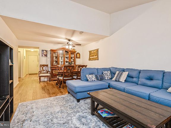5th image of 9 Dennison Dr #E