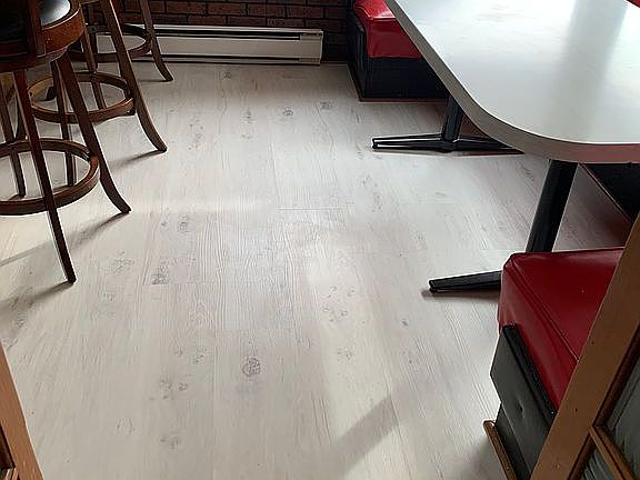 New vinyl floor in kitchen