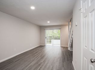 4251 SW 21st Pl APT F, Gainesville, FL 32607