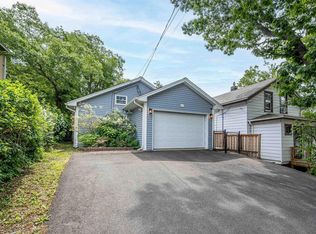 10 Carleton St, Dartmouth, NS B2W1E7