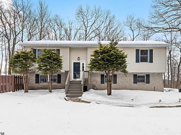 3rd image of 36 Nolans Point Rd