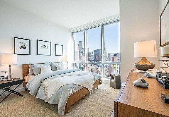 4th image of 160 Madison Ave APT 22D