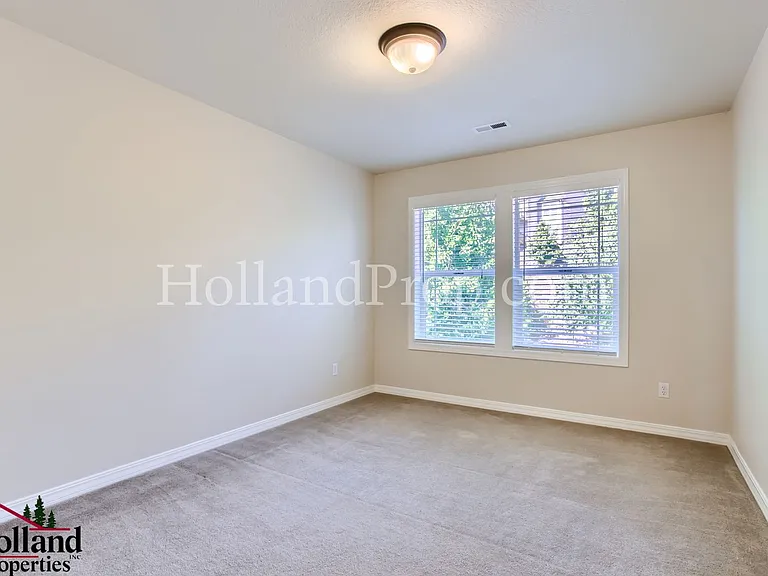 10944 SE Lenore St — Photo 21