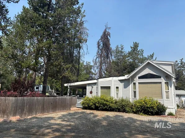 514-F40 N Sawyer St, Cascade, ID 83611