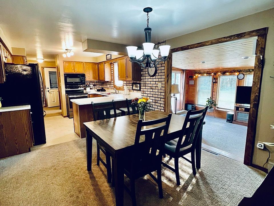 3700N3700 Motts Landing Dr, Iron Mountain, MI 49801 Zillow