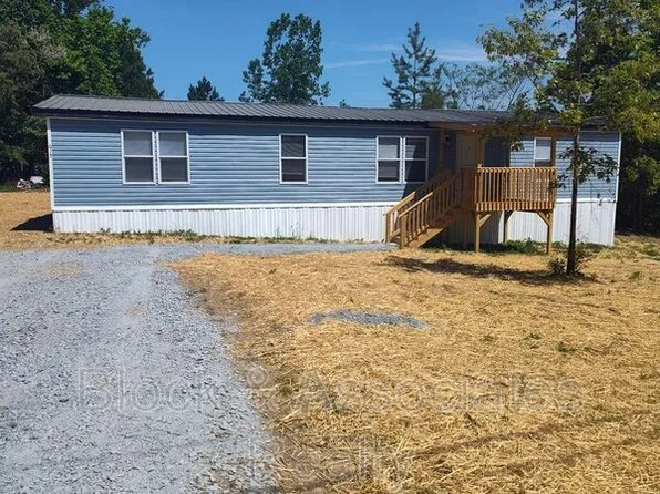 615 Rocwood Dr, Asheboro, NC 27205