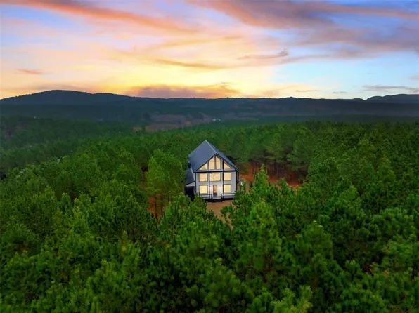 72 Green Persimmon Trl, Broken Bow, OK 74728