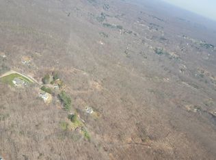 48 Mountain Rd, Redding, CT 06896