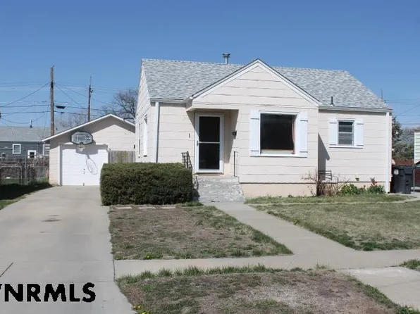 1510 Avenue H, Scottsbluff, NE 69361