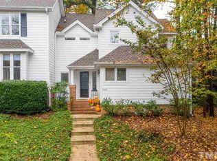 3827 Carnegie Ln, Raleigh, NC 27612