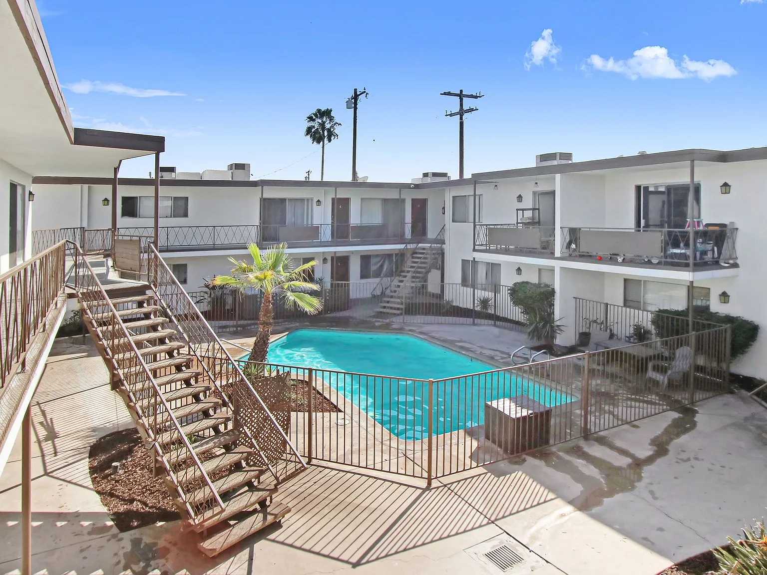 Ridgeview Apartments — Photo 4