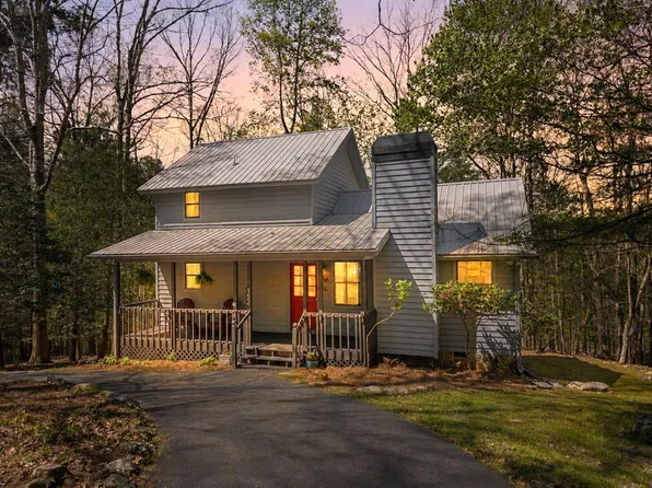 152 Misty Hollow Rdg, Ellijay, GA 30536