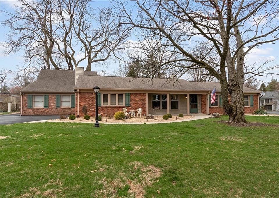 1st image of 7408 Glenview Dr W