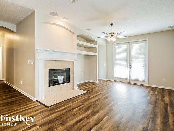 4th image of 667 Southland Ln