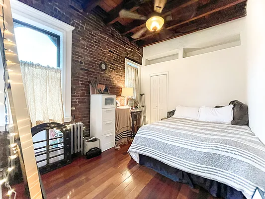 Rented by Corcoran | media 3