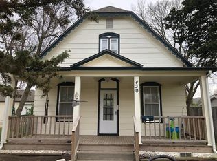 430 E 5th St, Russell, KS 67665