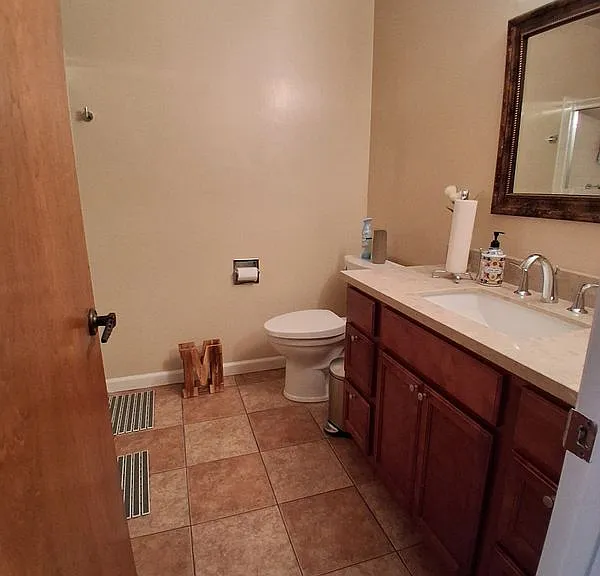 1127 Rosa Del Rio Way — Photo 9