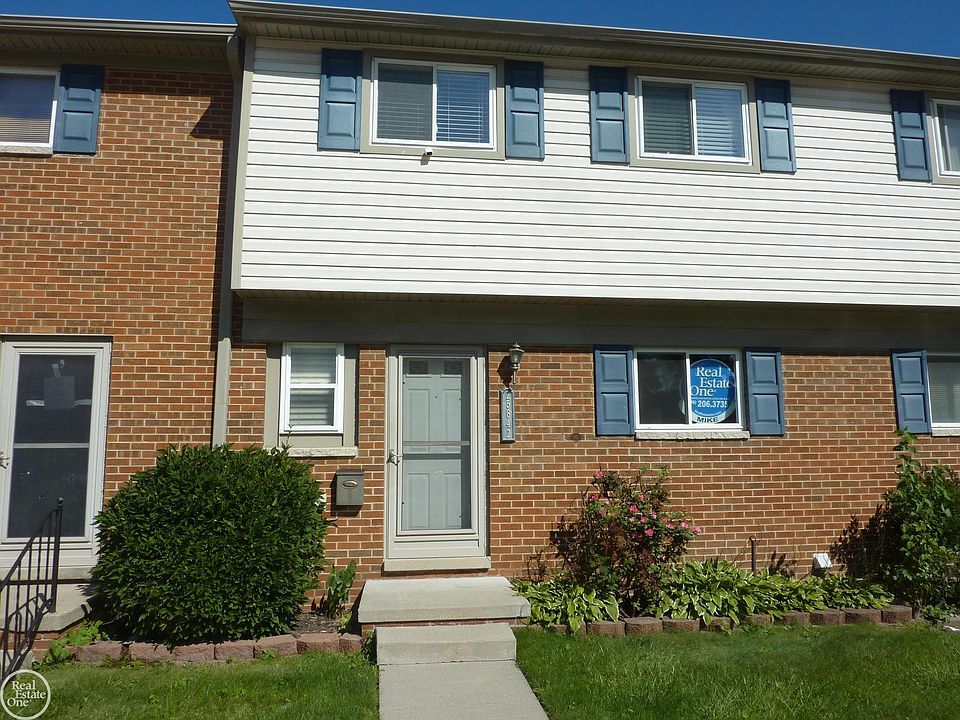 1st image of 25842 Salem St