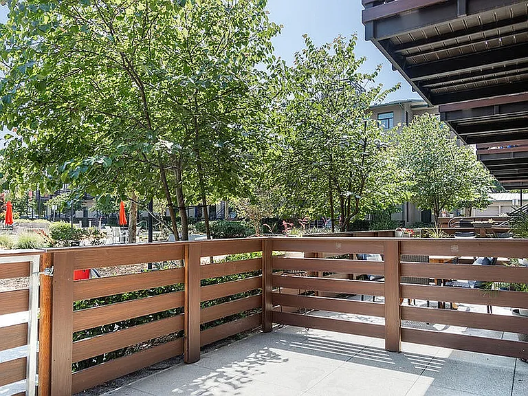 Welcoming Large Patio at FiftyOne Baltimore