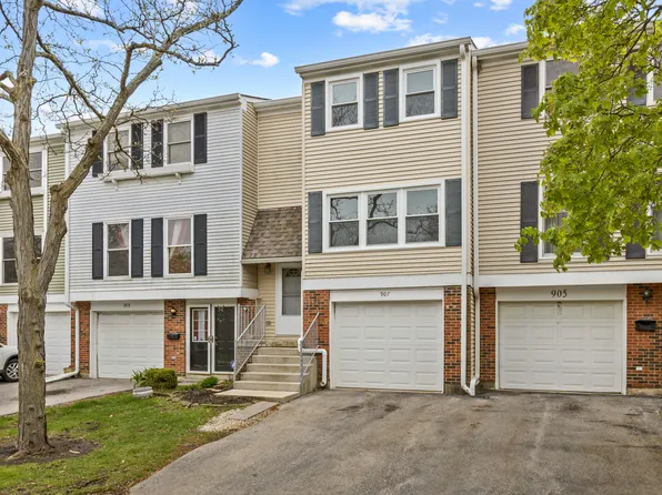 907 Banbury Ct, Schaumburg, IL 60194