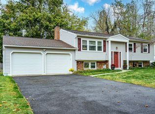 10 Patmas Dr, Toms River, NJ 08755