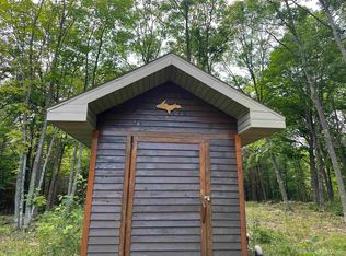 53613 Rhode Island Rd, Calumet, MI 49913